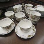 719 8673 TEACUPS